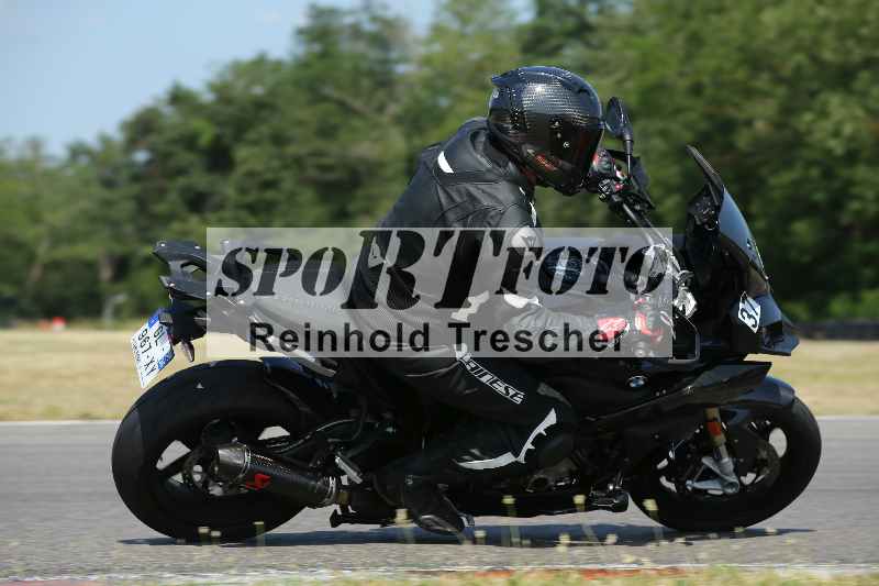 Archiv-2023/28 05.06.2023 Moto Club Anneau du Rhin/blanc-novice/37